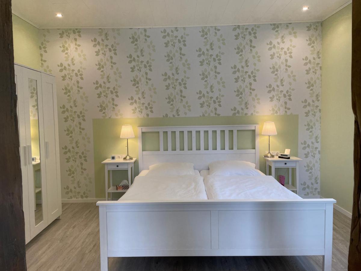 Molehill Shire Apartment Huckeswagen Bagian luar foto