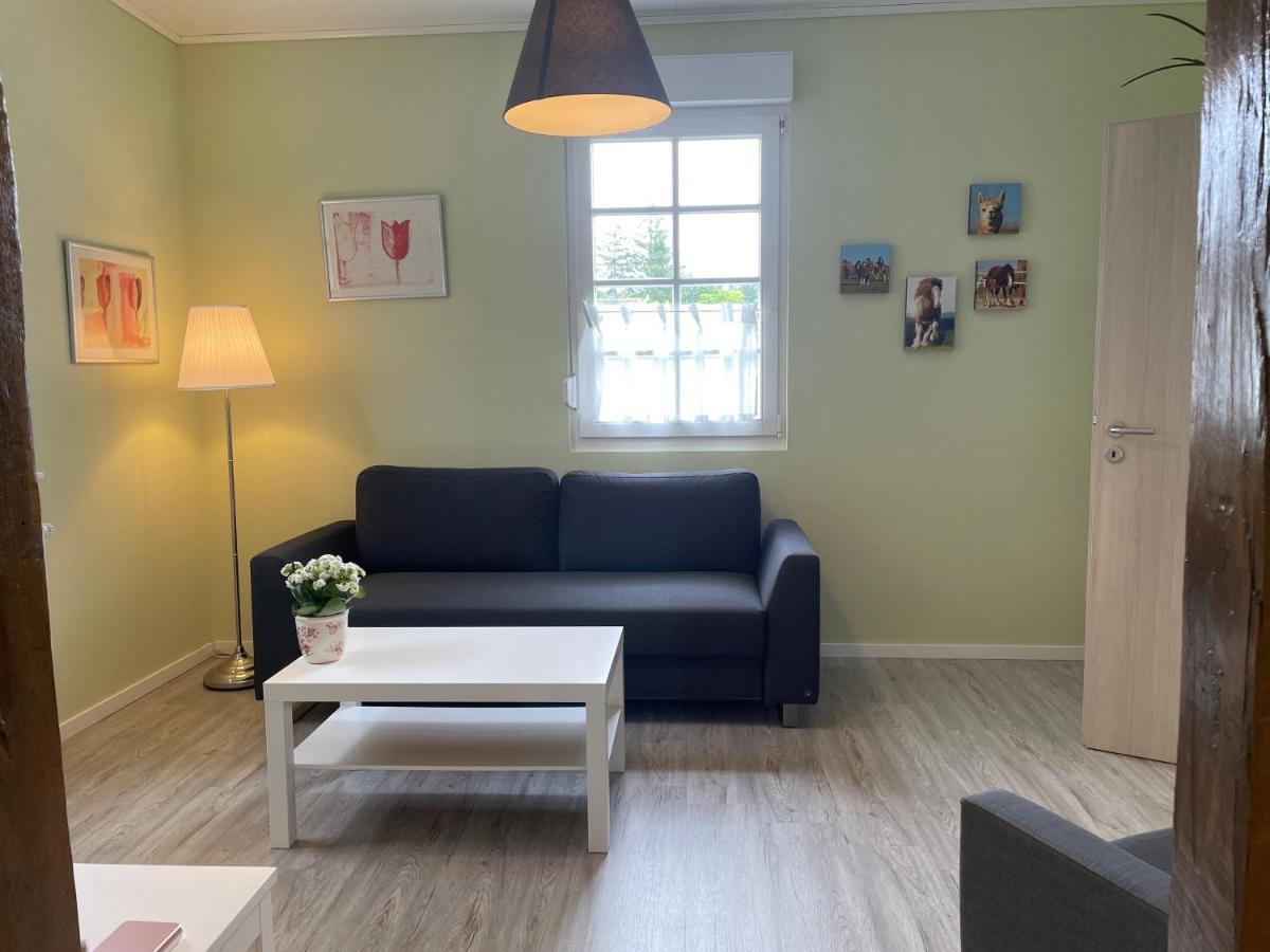 Molehill Shire Apartment Huckeswagen Bagian luar foto